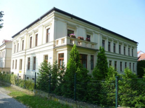 Отель Pension Holzhausen  Кведлинбург